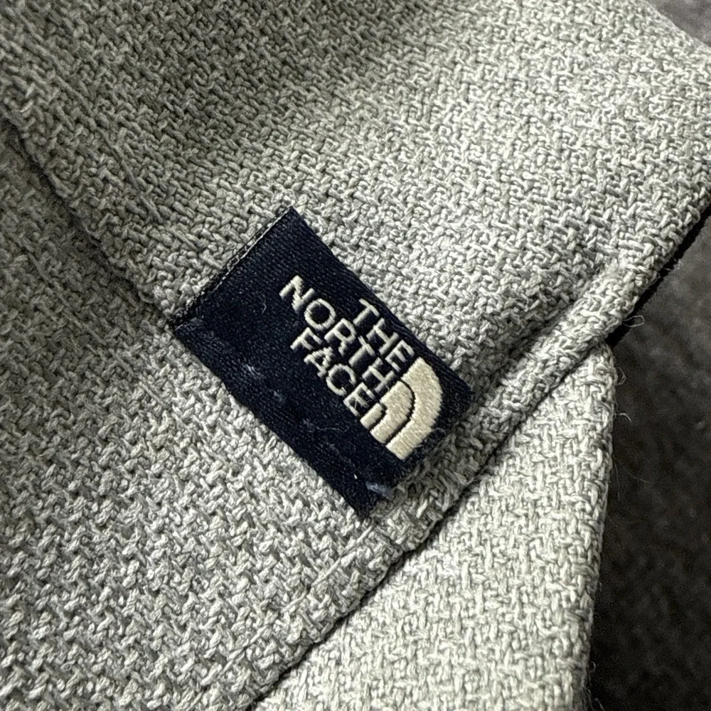 The North Face Trucker Hat Grey Heritage Patch Snapback Flexfit 110 Mesh‎